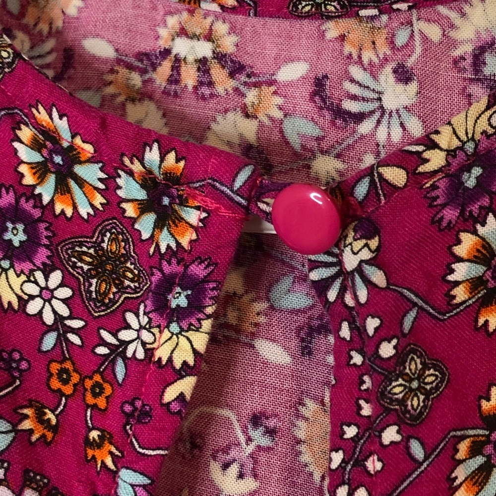 Cutout Patterned Romper - Picture 7 of 8